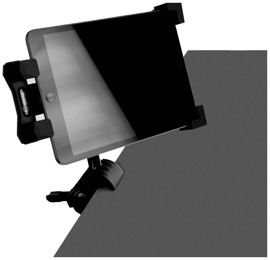 Tablet w czarnym uchwycie, pochylony i zamontowany na stojaku, skierowany ekranem do przodu.