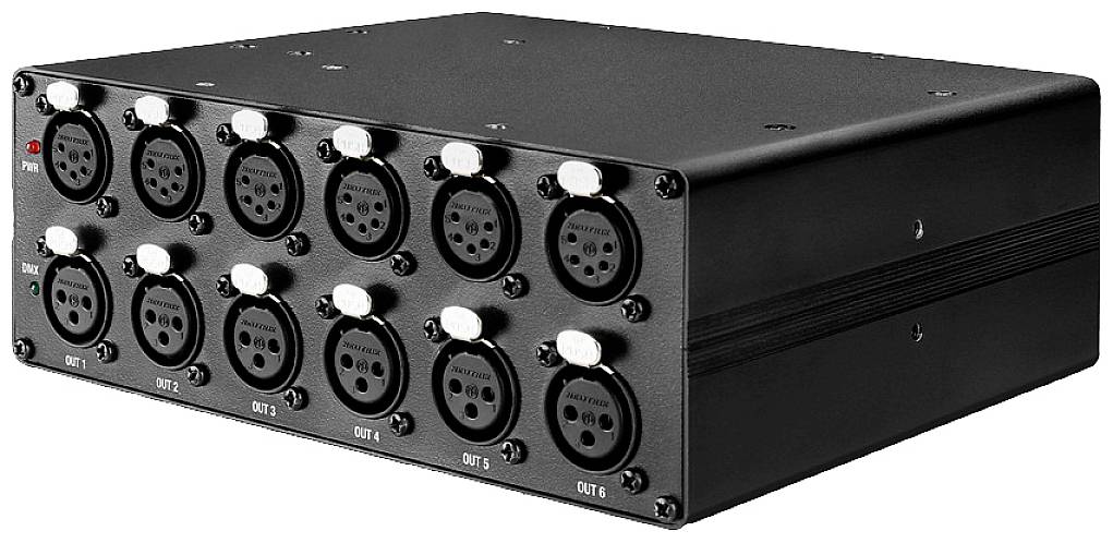 Czarne urządzenie audio z dwunastoma wyjściami XLR. Wyjścia są ponumerowane, a czerwone i zielone diody LED są umieszczone z boku.