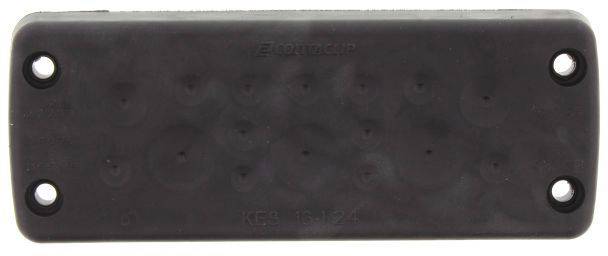 Prostokątny, czarny element z czterema otworami w narożnikach. Górna powierzchnia ma lekko strukturyzowaną teksturę.