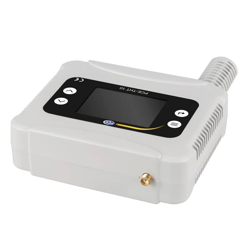 Cyfrowy miernik z wyświetlaczem i przyciskami służy do precyzyjnego pomiaru warunków środowiskowych, takich jak temperatura i jakość powietrza.