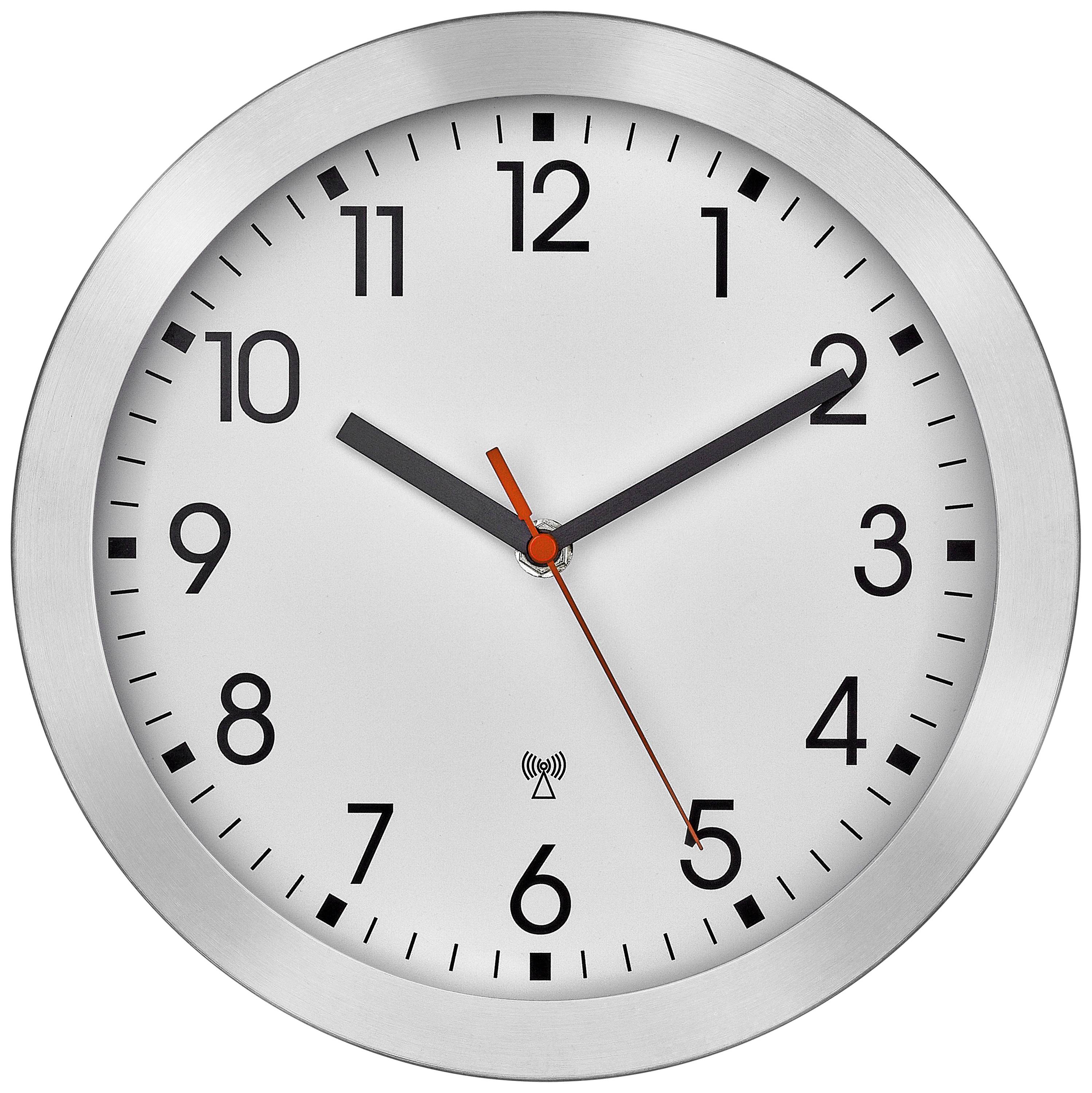 Analogowy zegar ścienny z srebrną ramką wskazuje godzinę 10:10. Czarne wskazówki godzinowe i minutowe, czerwona wskazówka sekundowa, biała tarcza.