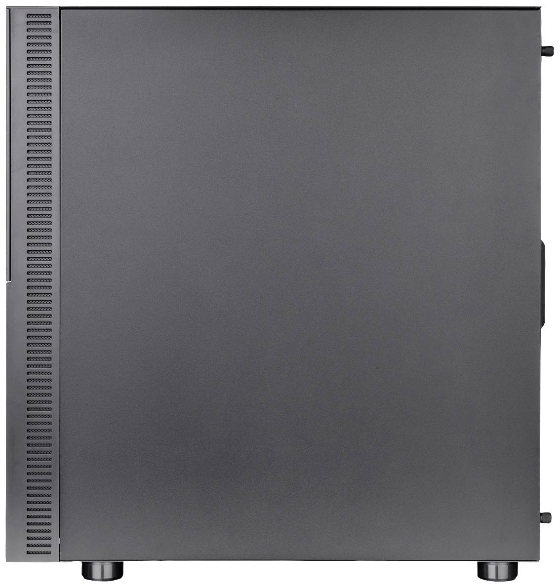 Czarna obudowa komputera widziana z boku, prezentująca gładką, jednolitą powierzchnię bez widocznych szczegółów lub złączy.