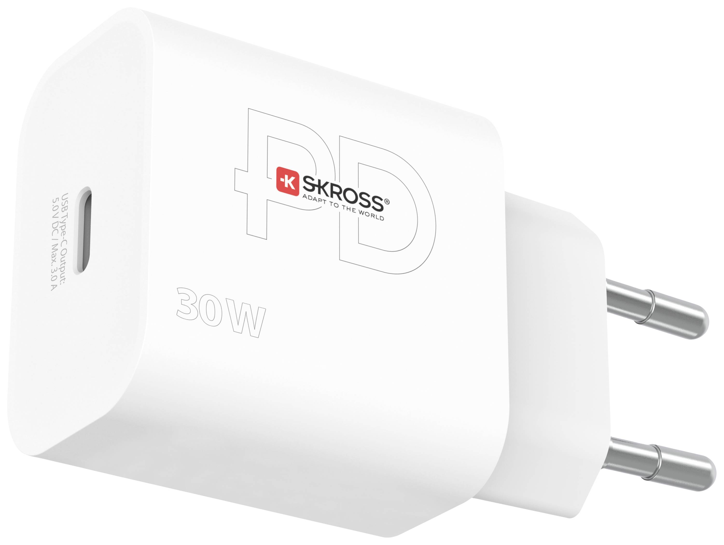 Białą ładowarkę marki SKROSS o mocy 30W z gniazdem USB-C. Posiada dwa okrągłe wtyki przystosowane do europejskich gniazdek elektrycznych.