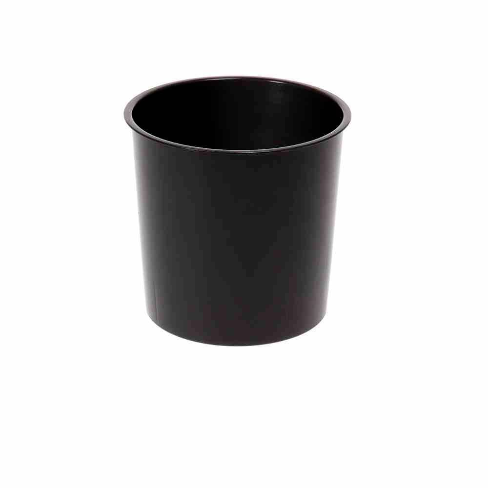 Czarny, cylindryczny kosz na śmieci, pusty, na białym tle.