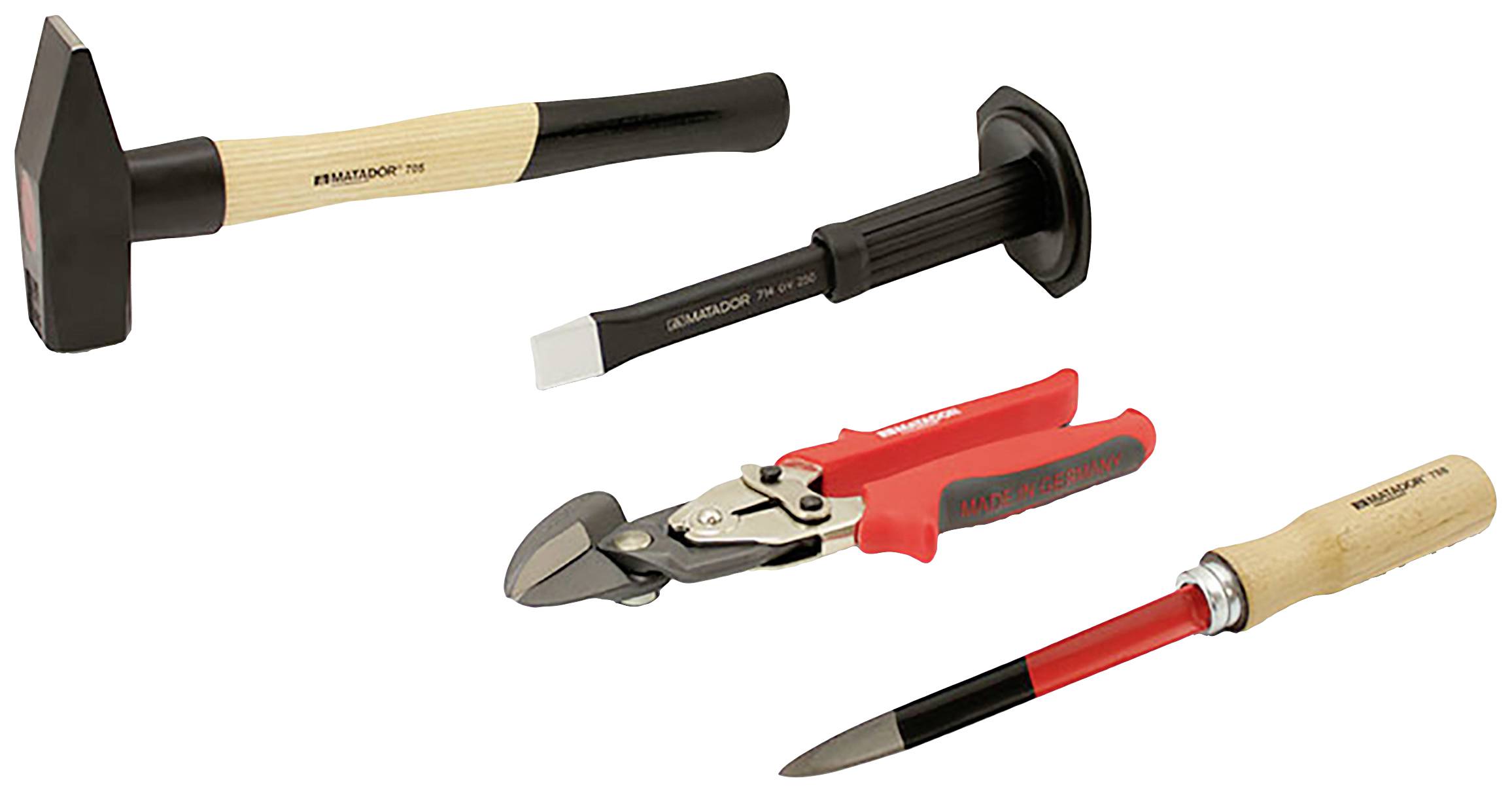 Cztery narzędzia: młotek z drewnianą rękojeścią, dłuto, nożyce do blachy z czerwoną rękojeścią oraz pilnik okrągły z rękojeścią drewniano-metalową.