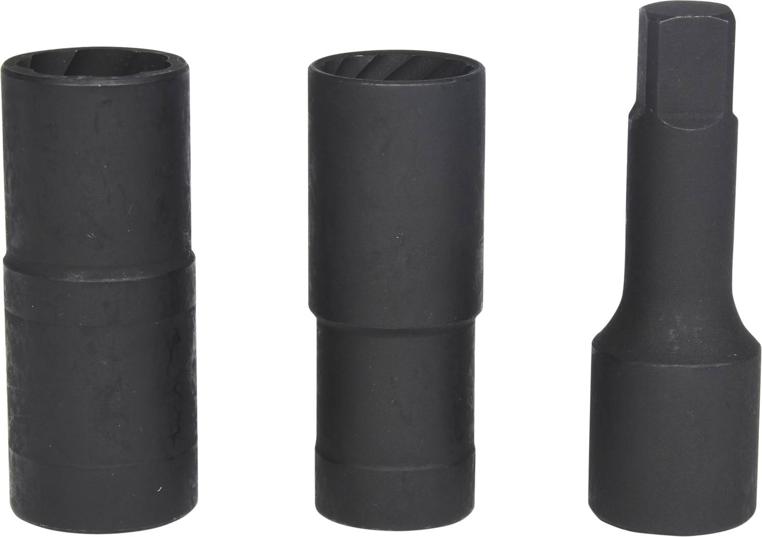 'Trzy czarne końcówki wkrętakowe, każda o innej formie i rozmiarze, stojące obok siebie.'