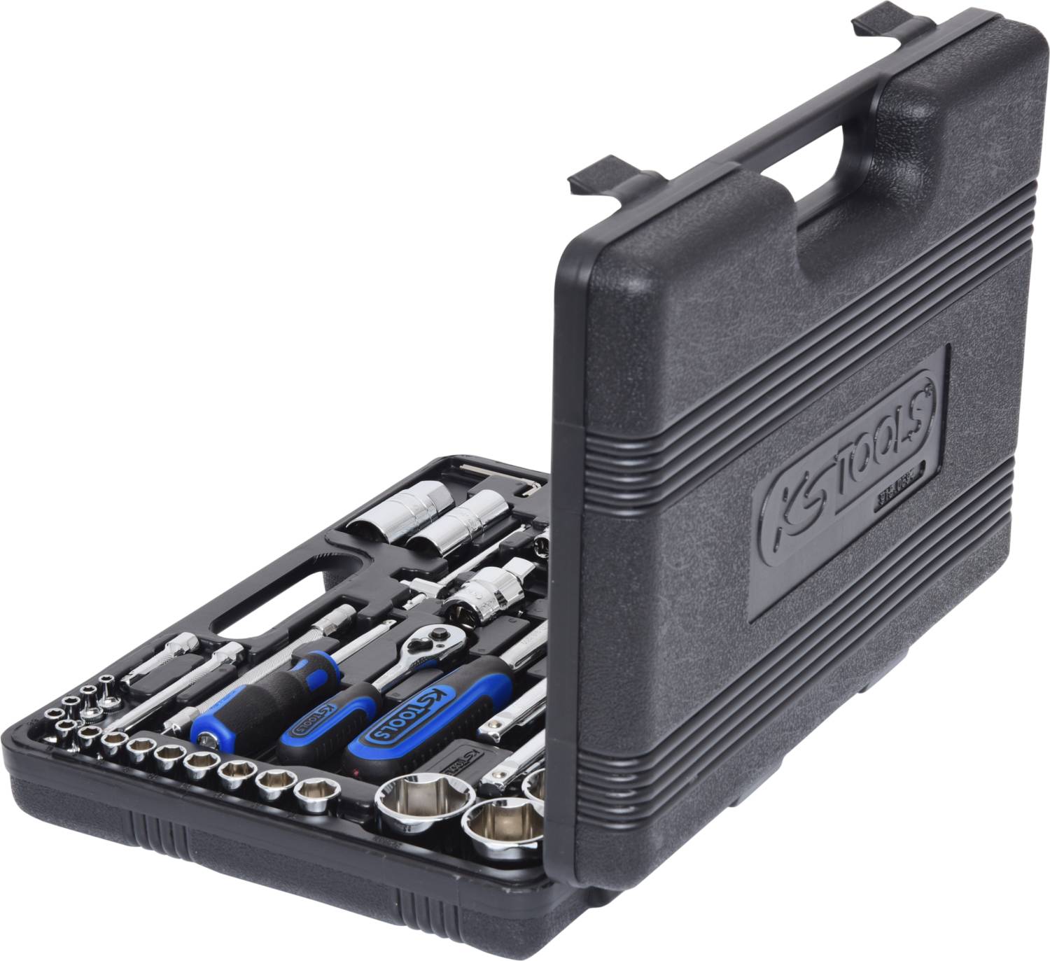 Czarny kufer narzędziowy z różnymi kluczami nasadowymi i rękojeściami wkrętaków, częściowo otwarty i gotowy do użycia.