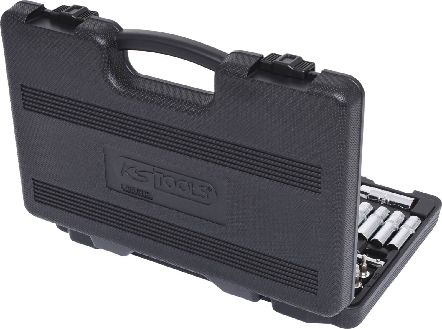 "Czarny kufer narzędziowy z logo "KS Tools"; częściowo otwarty, ukazujący klucze nasadowe w środku."