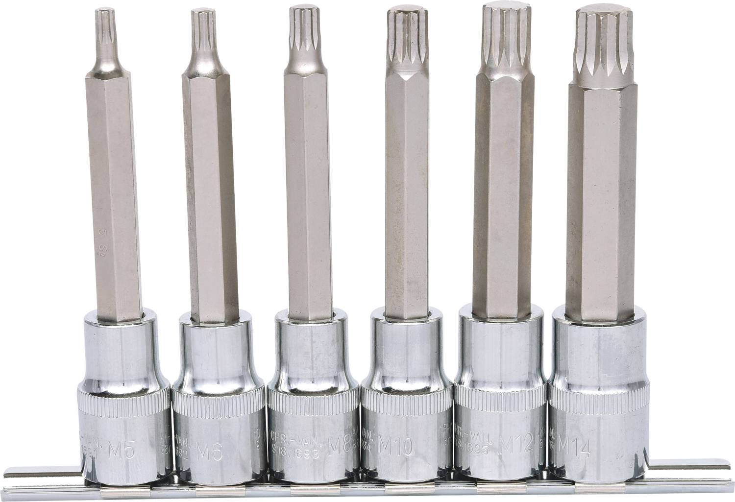 Zestaw sześciu wierteł o różnych gwiaździstych zakończeniach, zamocowanych w srebrnych oprawkach, ułożonych na wspólnym stojaku.