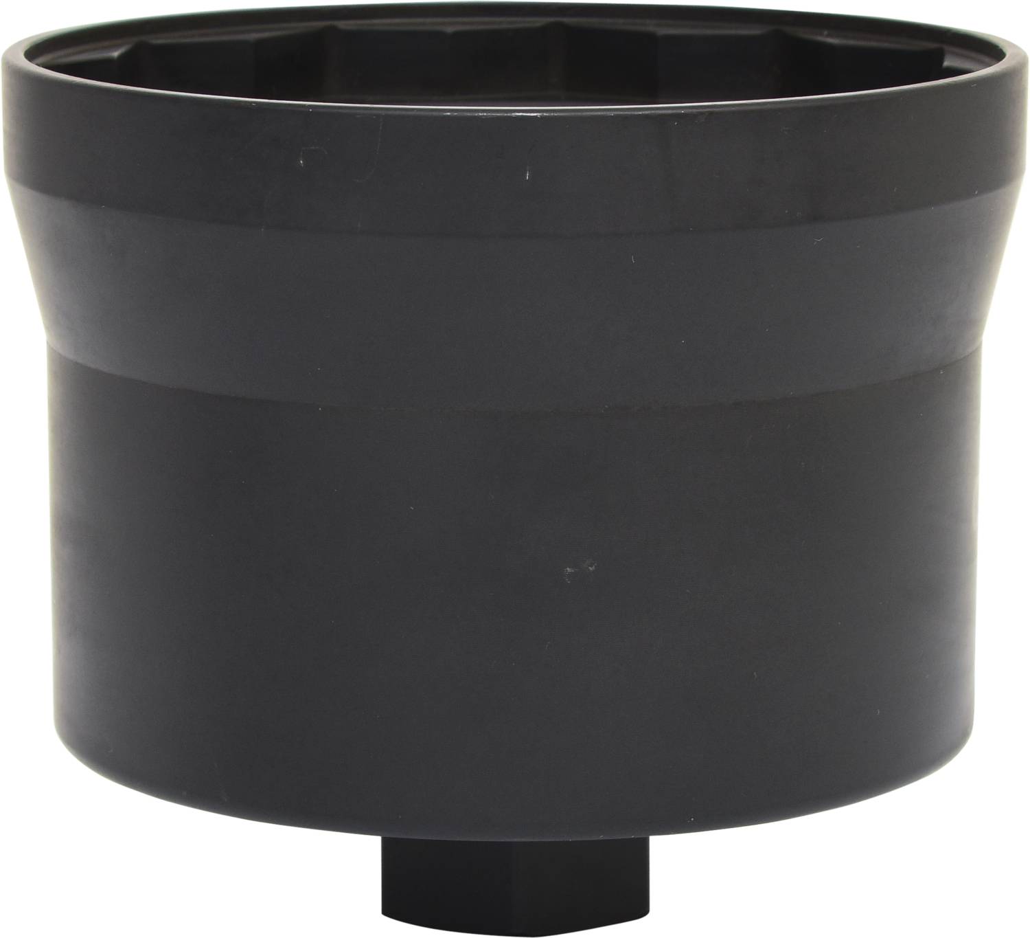 Czarny, cylindryczny element z tworzywa sztucznego, prawdopodobnie przeznaczony do systemów kanalizacyjnych lub rur.