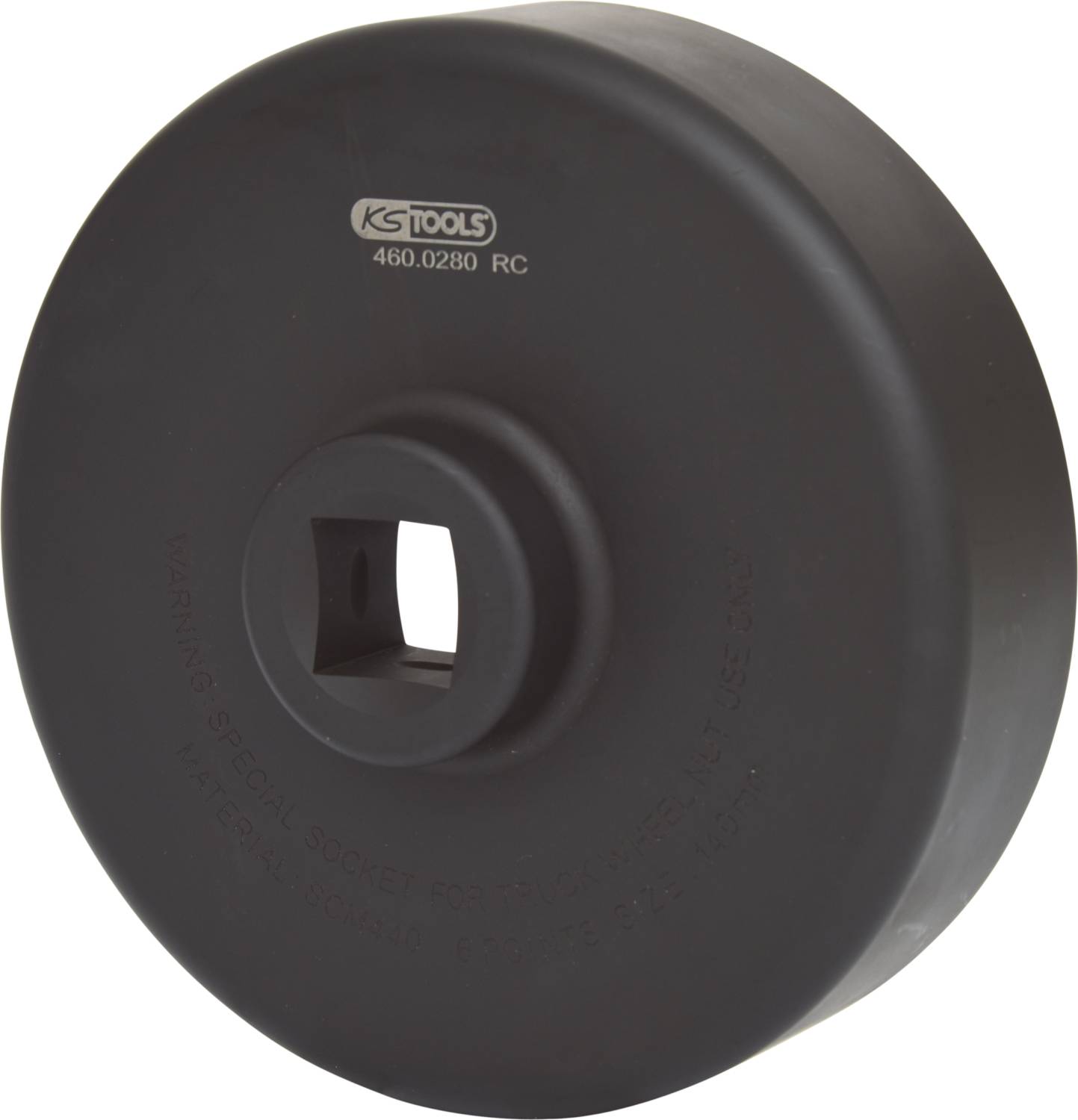 Element narzędziowy, czarny klucz nasadowy do ciężkich maszyn, z kwadratowym otworem pośrodku, z wygrawerowaną marką 'KS Tools' na górnej powierzchni.