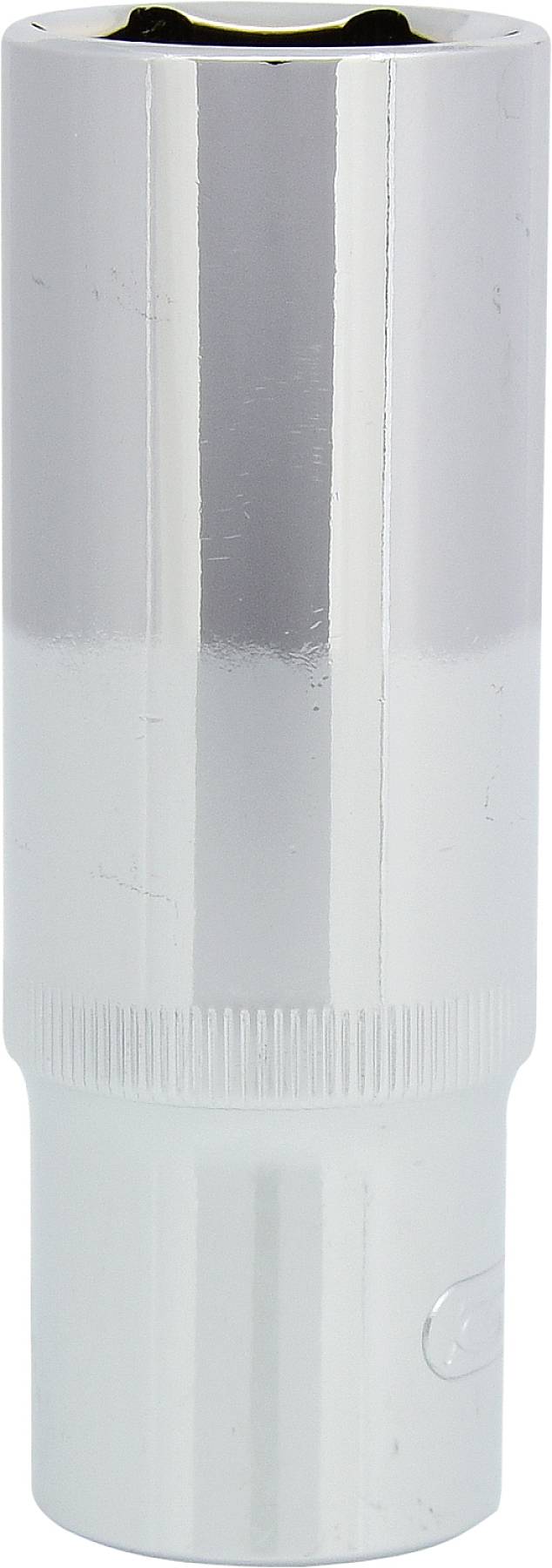 Srebrny nasadowy klucz zapadkowy, cylindryczny i metalowy. Narzędzie służące do dokręcania lub odkręcania śrub i nakrętek.