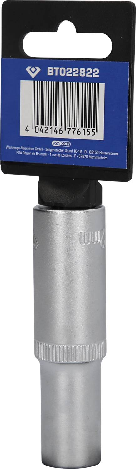 Metalowy klucz z niebieską etykietą i numerem 'BT022882'. Narzędzie jest zaprezentowane w opakowaniu, gotowe do sprzedaży.