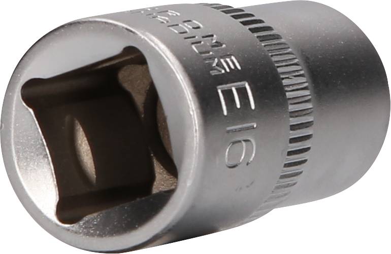 Sześciokątny klucz nasadowy w zbliżeniu, ukazujący metalową teksturę i oznaczenie 'E16'. Stosowany do prac mechanicznych przy pojazdach.
