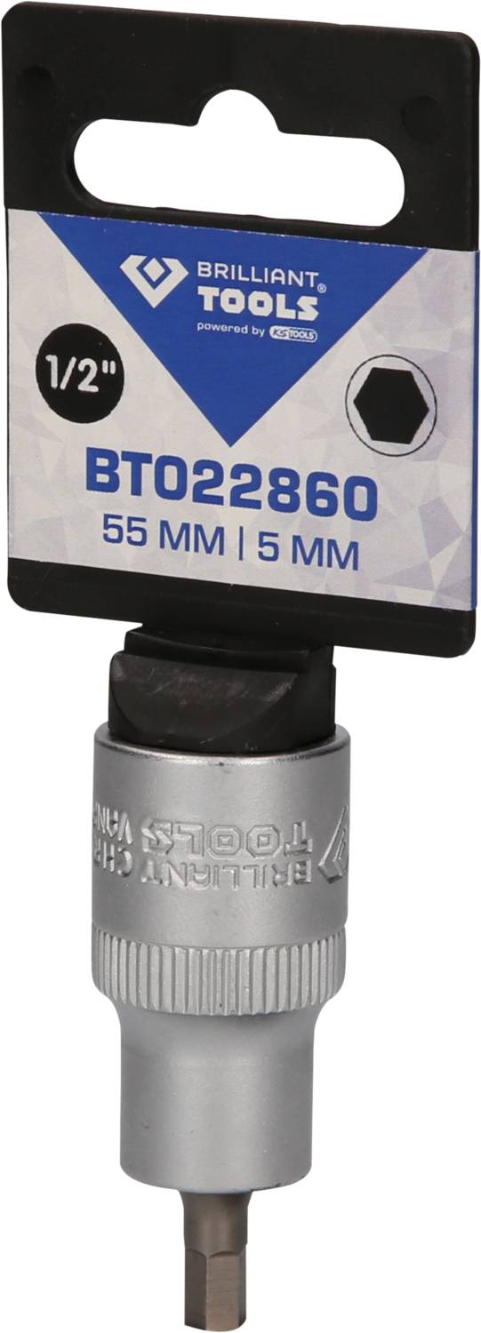 Srebrny klucz nasadowy 'BT022860' firmy Brilliant Tools, rozmiar 1/2", długość 55 mm, szerokość 5 mm, zawieszony na czarnym wieszaku.