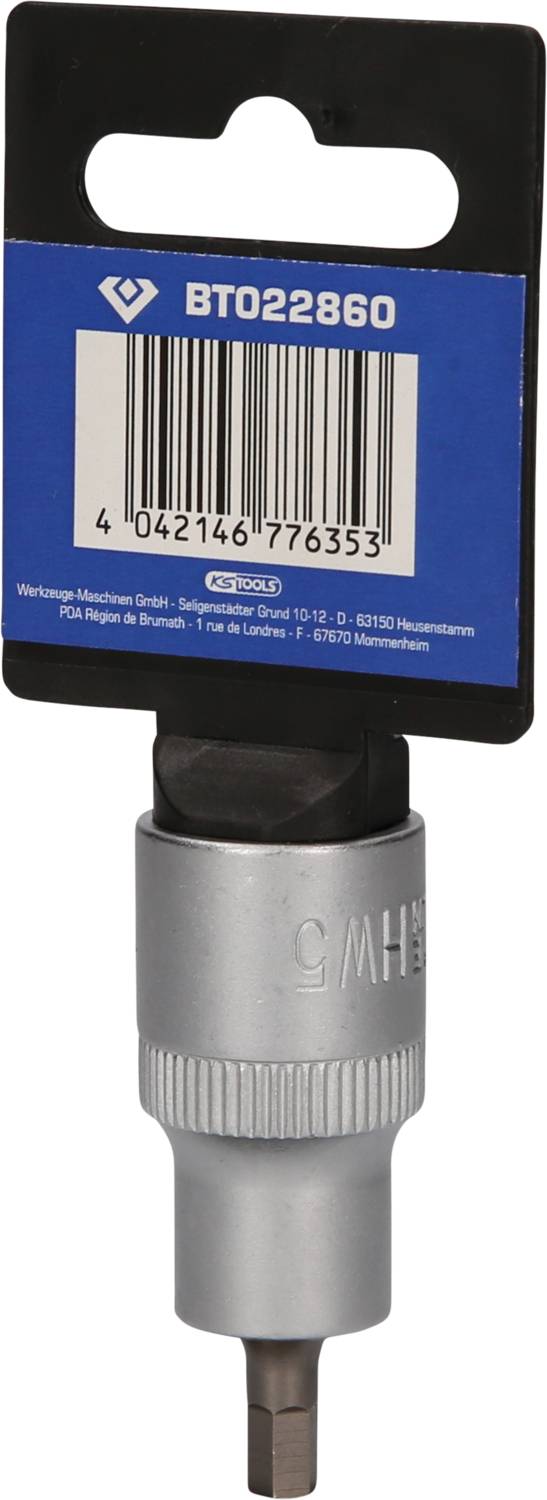 'Nasadka klucza sześciokątnego w kolorze srebrnym z niebieskim opakowaniem, wyposażona w kod kreskowy i numer produktu BT022860.'