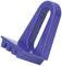 Niebieski plastikowy klin o ząbkowanych krawędziach z dużym, owalnym otworem pośrodku. Używany jako odbój do drzwi lub do stabilizacji.