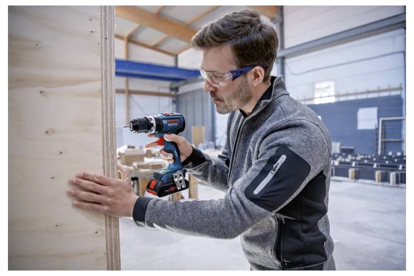 Акумуляторний ударний гайковерт Bosch Professional GSB 18V-90 E