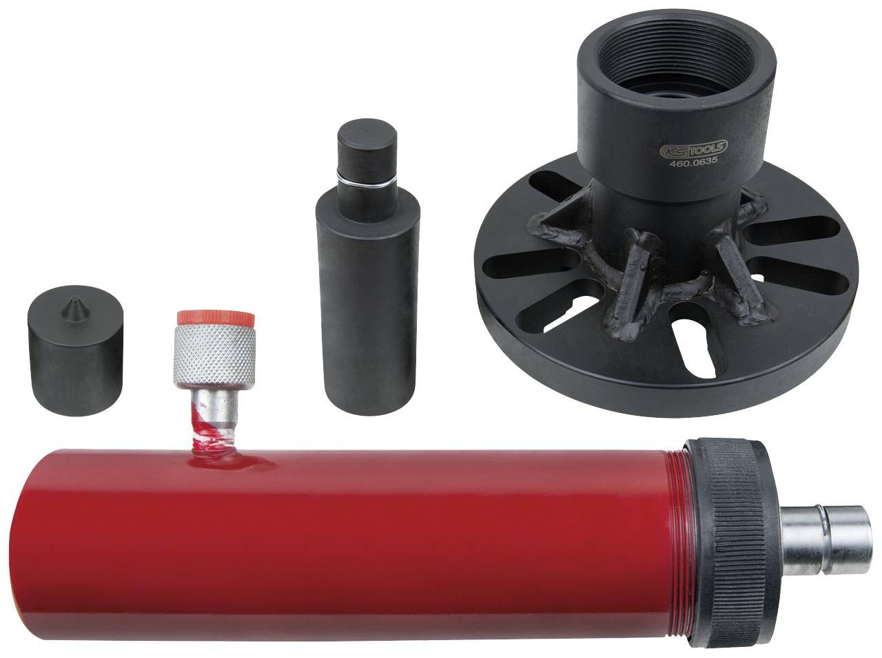Czerwony cylinder hydrauliczny z akcesoriami na białym tle, w tym z adapterami i końcówkami dysz.