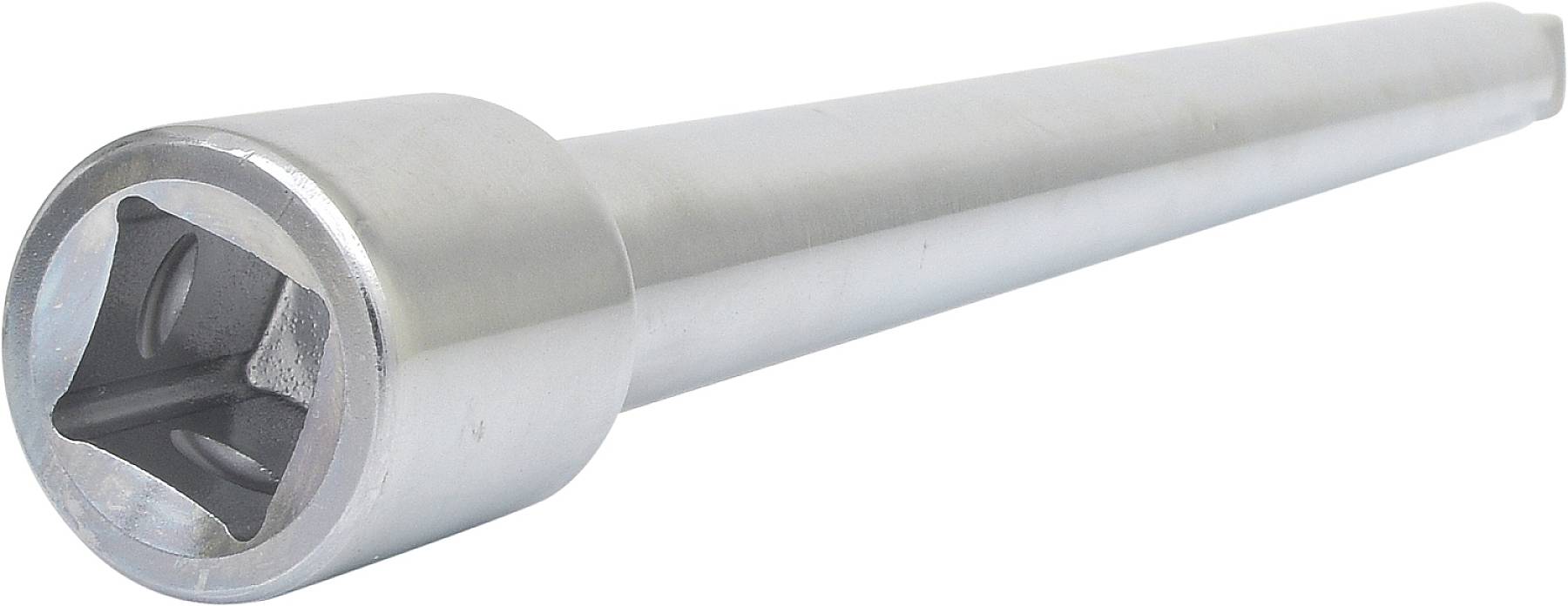 Długa, cylindryczna nasadka metalowa z kwadratowym gniazdem na jednym końcu, prawdopodobnie adapter narzędziowy.