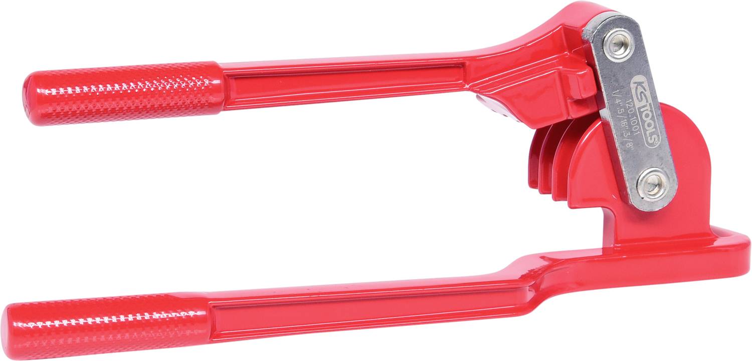 Czerwony krajalnik do czosnku z dwoma długimi uchwytami i metalowym łącznikiem pośrodku, służący do rozdrabniania ząbków czosnku.