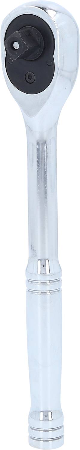 Chromowany klucz z prostą rękojeścią; na górze obrotowa głowica do nasadek. Narzędzie służące do mocowania śrub.