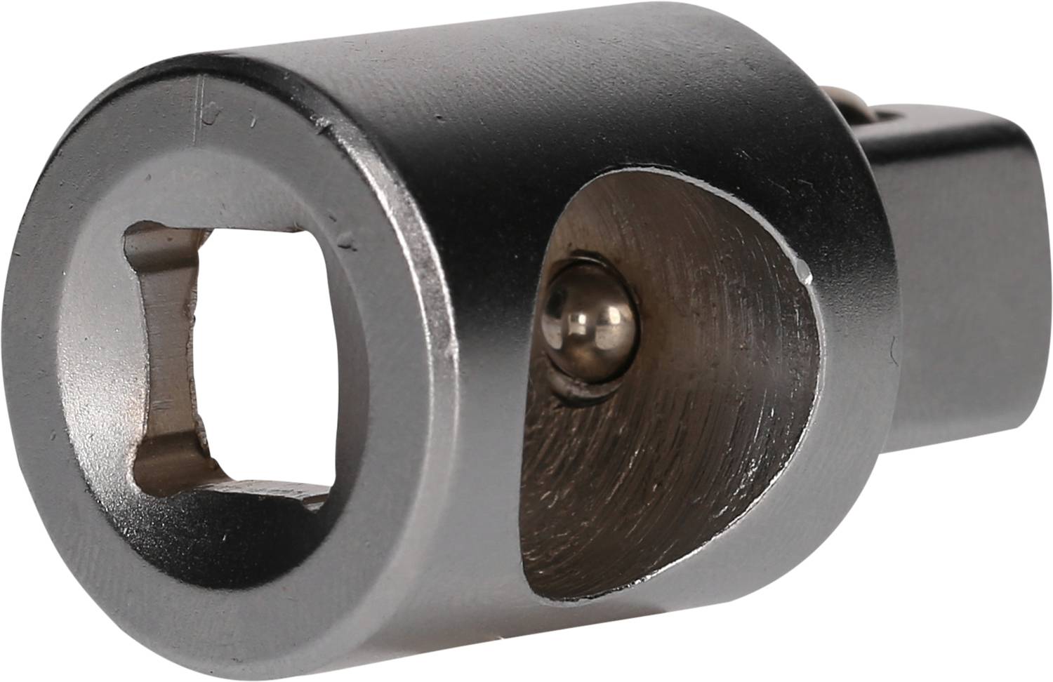 Srebrny adapter metalowy o kwadratowym otworze z mechanizmem kulkowym, odpowiedni do grzechotek lub kluczy nasadowych.