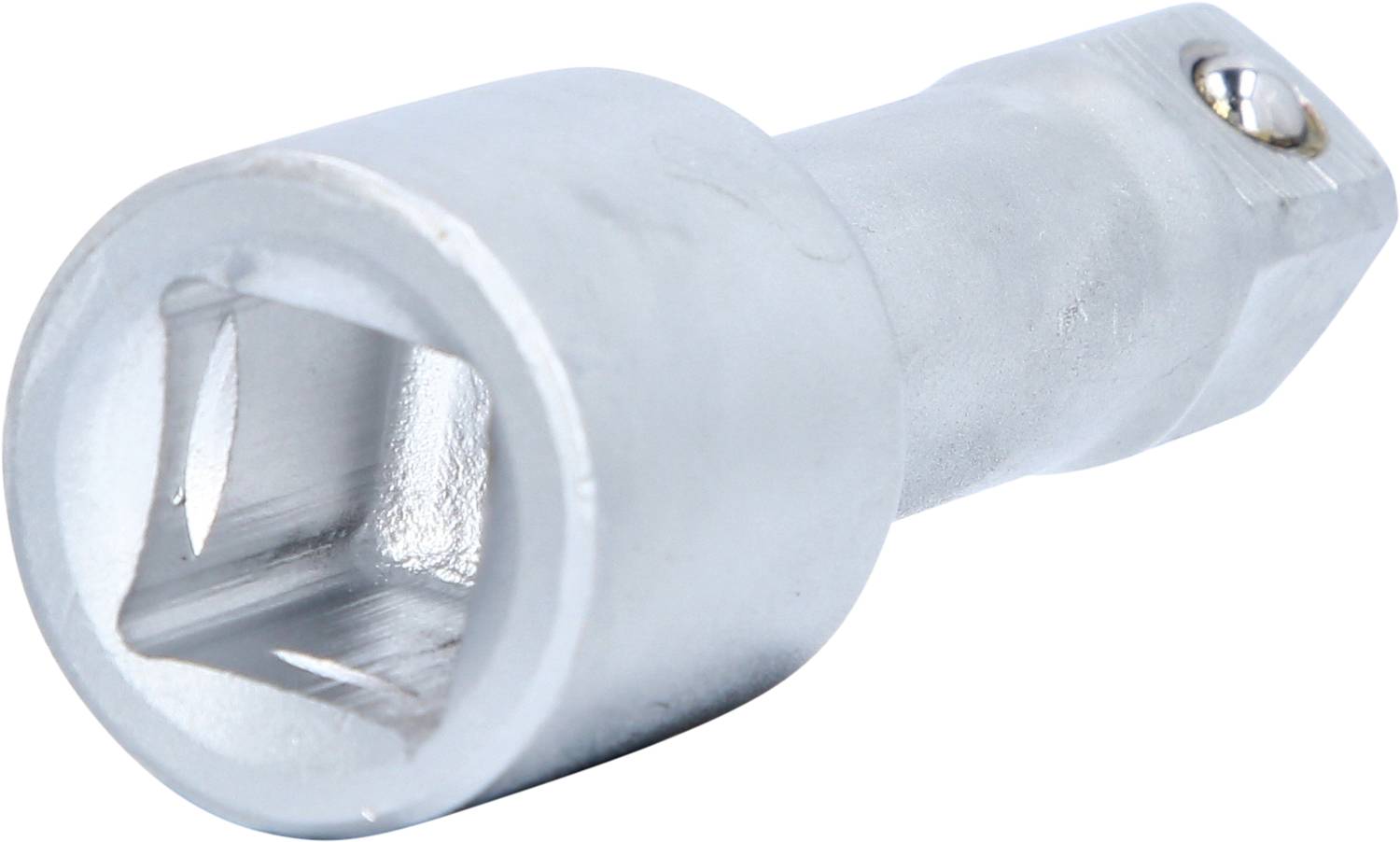Adapter: Kwadratowa nasadka metalowa do łączenia końcówek narzędziowych.