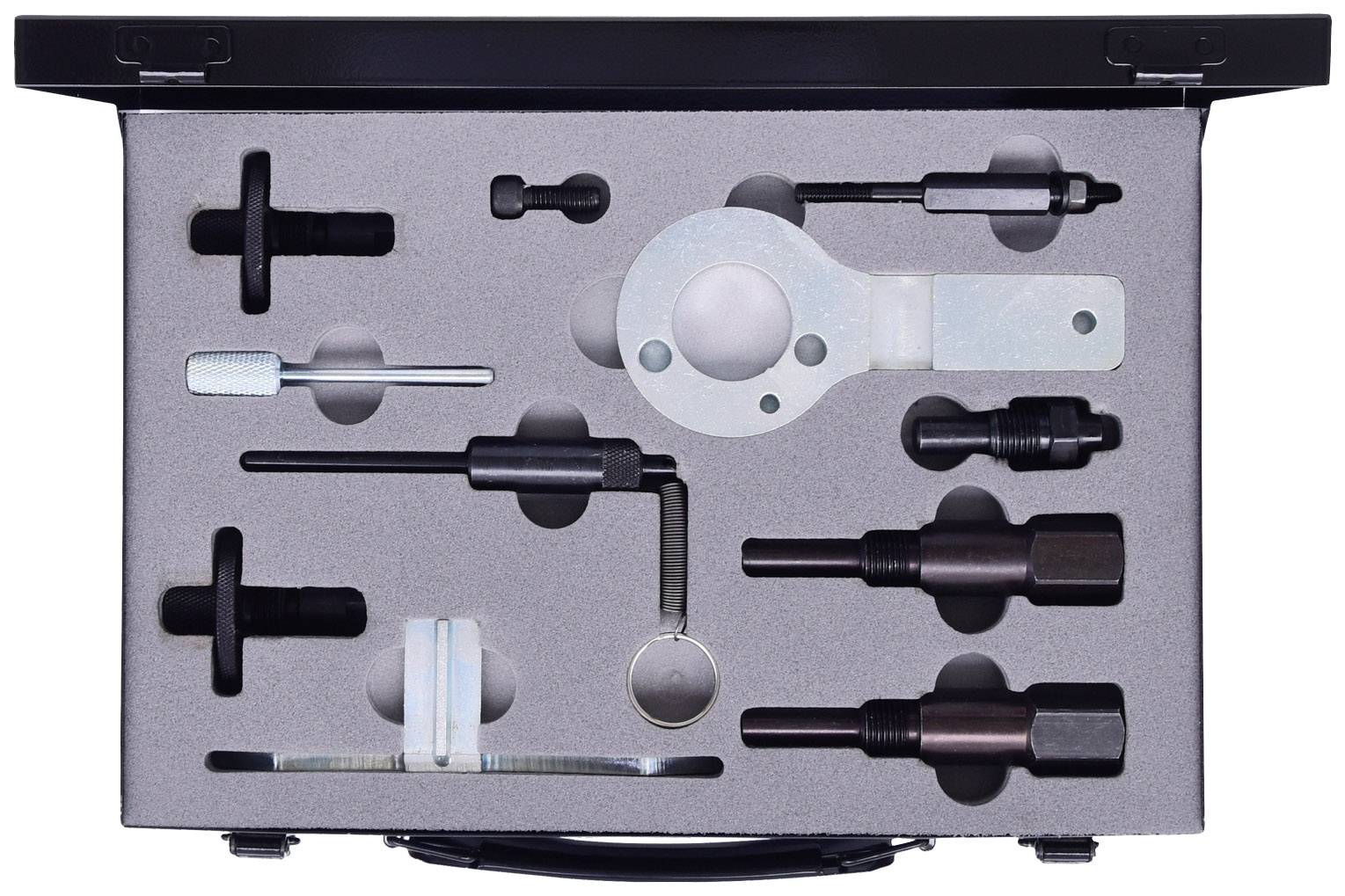 Walizka z różnymi narzędziami specjalistycznymi do naprawy i konserwacji silników, starannie ułożonymi w preformowanych wkładkach piankowych.