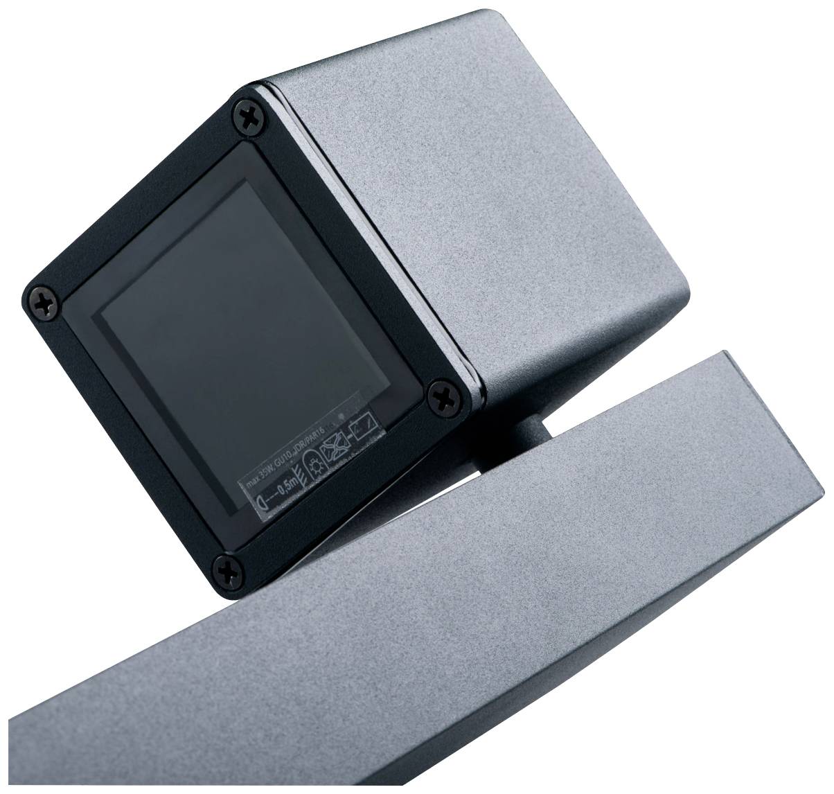 Skośny widok czarnego, matowego urządzenia kwadratowego kształtu z wyświetlaczem i ramieniem montażowym. Urządzenie wydaje się przemysłowe lub technologiczne.