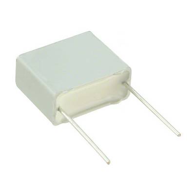 Biały, prostopadłościenny kondensator z dwoma przewodami, odpowiedni do zastosowań w układach elektronicznych.