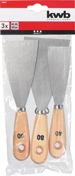 Trzy szpachle z drewnianymi uchwytami w opakowaniu plastikowym. Rozmiary: 40, 60, 80 mm. Marka: kwb Germany GmbH. Odpowiednie do prac malarskich.