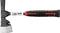 Siekiera z czarną i czerwoną rękojeścią, marka 'kwb'. Odpowiednia do prac z drewnem.