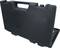 Czarny plastikowy kufer z uchwytem, lekko otwarty. Wygląda na to, że jest przeznaczony do przechowywania narzędzi lub sprzętu.