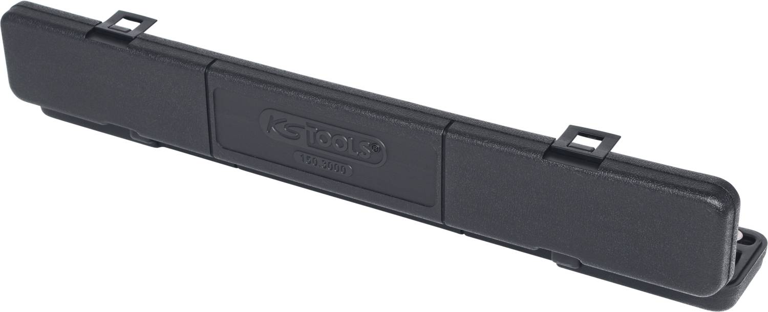 Czarne plastikowe pudełko z logo 'KS TOOLS'. Obudowa posiada zaczepy mocujące na końcach oraz klapkę zamykającą pośrodku.