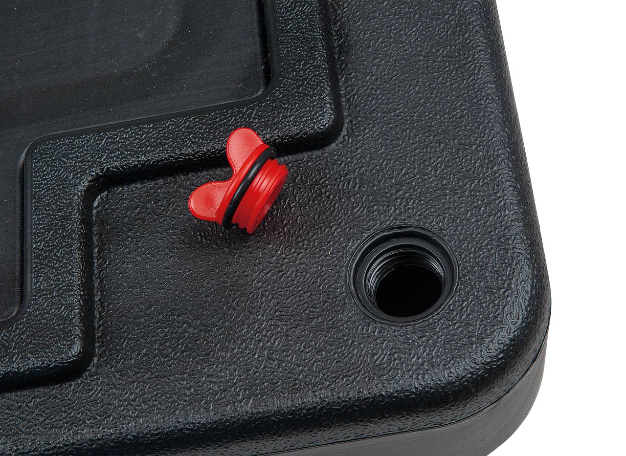 Czarny plastikowy pojemnik z czerwoną zakrętką i otworem, prawdopodobnie przeznaczony do przechowywania lub transportu płynów.