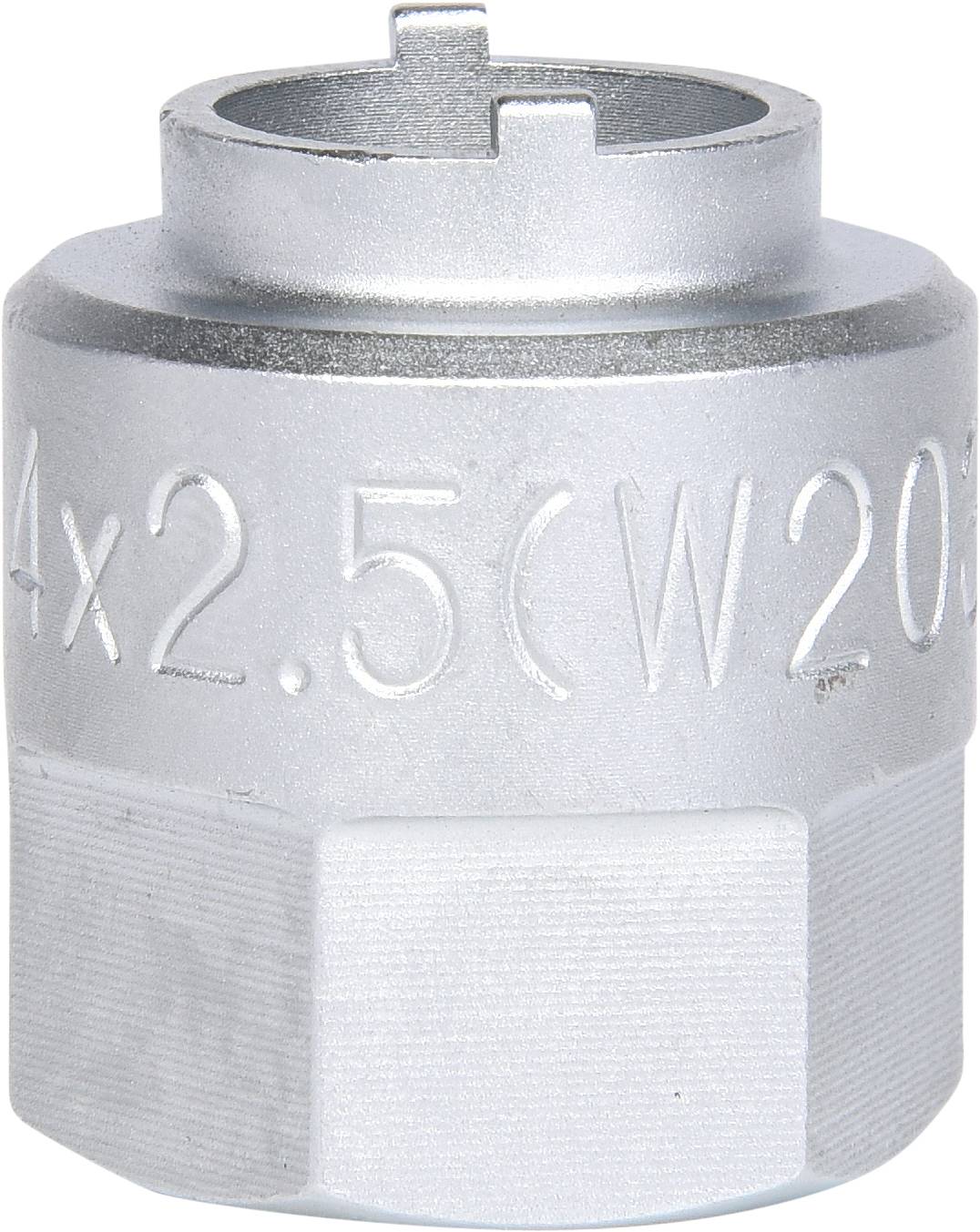 Srebrzysta metalowa nakrętka z tłoczeniem '4x2.5 CW205'. Stosowana w zastosowaniach mechanicznych.