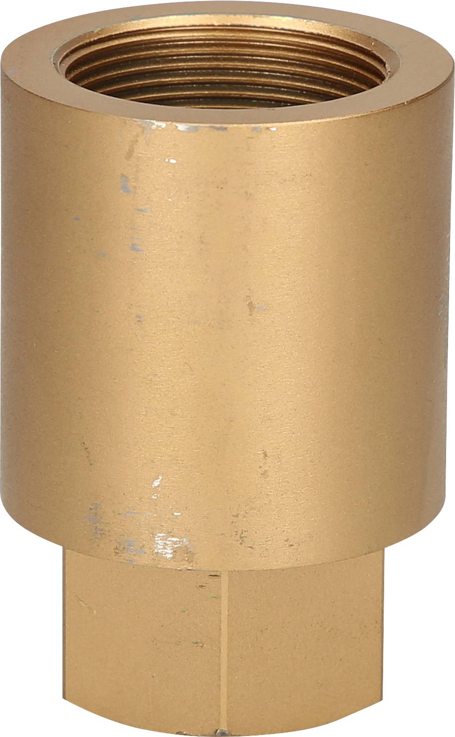 Złota, metalowa tuleja cylindryczna z gwintem wewnętrznym, prawdopodobnie element połączenia rury lub węża.