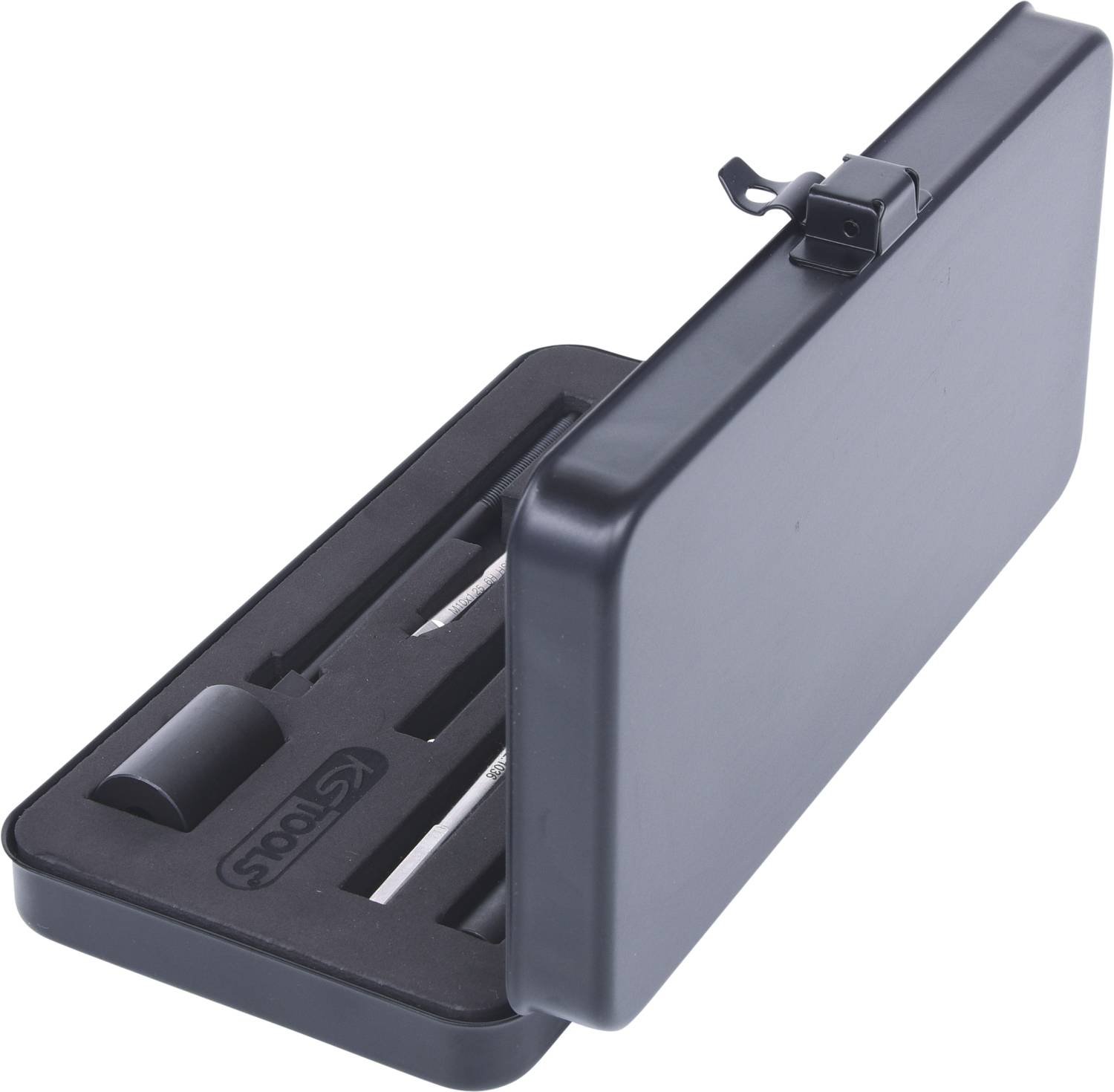 Czarny zestaw walizek z dwoma metalowymi narzędziami ułożonymi w wyprofilowanych wgłębieniach. Po lewej stronie nakładka na narzędzia.