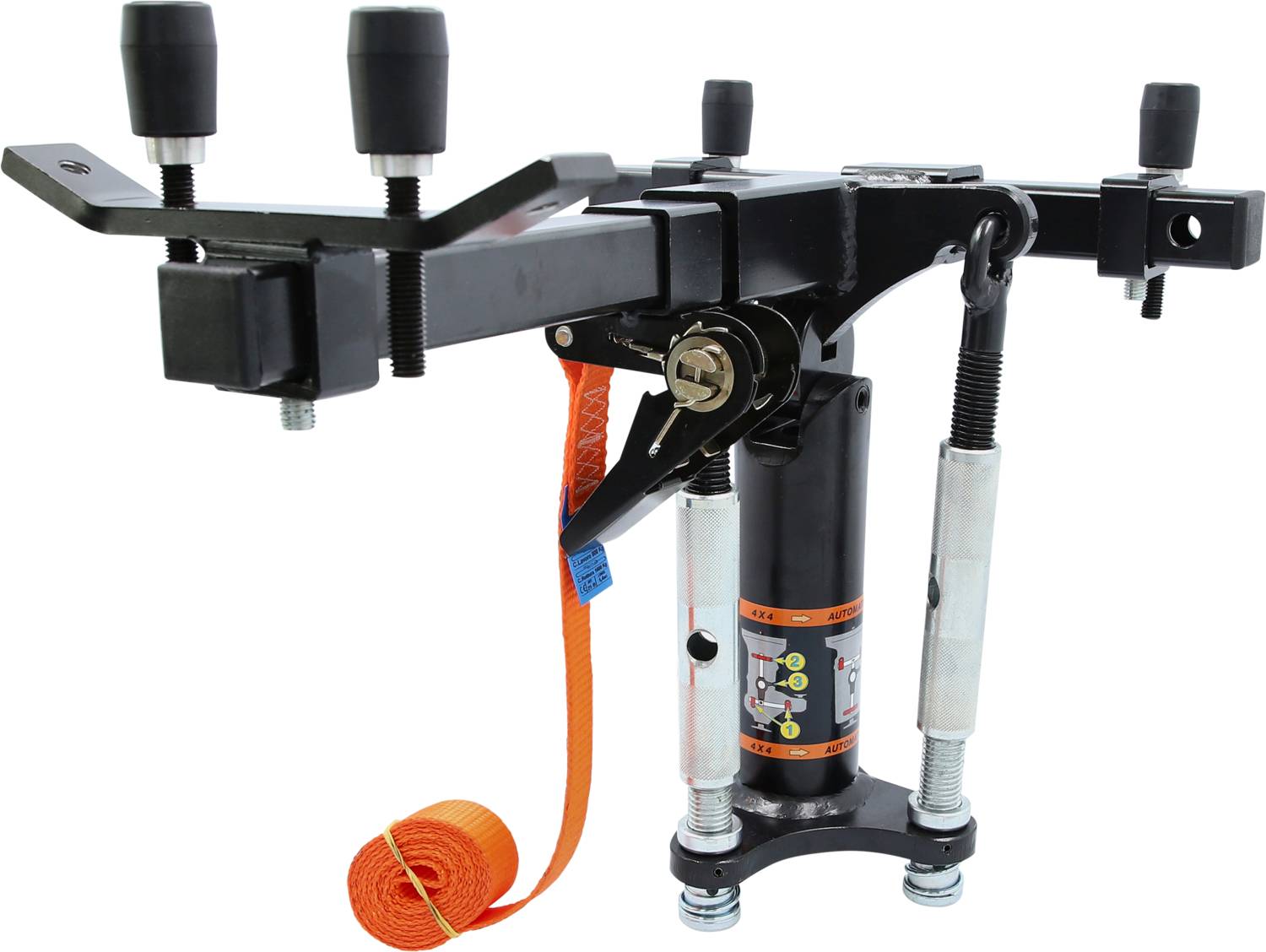 Urządzenie holownicze z hakiem i pasami do mocowania na pojazdach. Solidna konstrukcja zapewniająca bezpieczne holowanie.