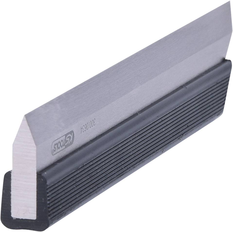 'Trapezowy stalowy linijka z ściętą krawędzią i czarną listwą uchwytu, przeznaczony do precyzyjnego cięcia i rysowania.'