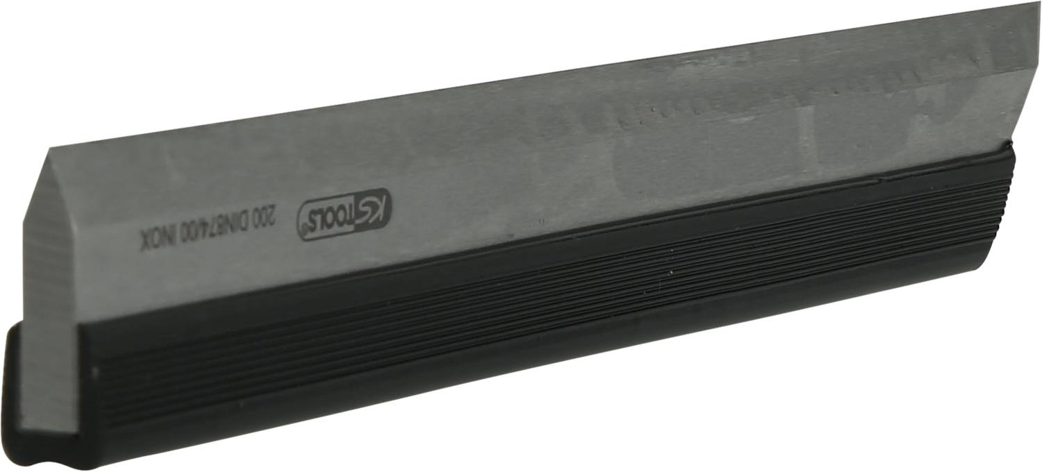 Czarne narzędzie z ząbkowaną metalową krawędzią, często stosowane do precyzyjnych pomiarów lub dopasowywania kształtów podczas prac rzemieślniczych.