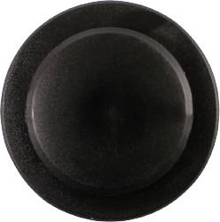 Okrągły, czarny przycisk lub guzik, sfotografowany z perspektywy z góry.