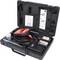 'Przenośna walizka diagnostyczna z kablami, przyrządami pomiarowymi i instrukcjami, przeznaczona do inspekcji pojazdów, w czarnej obudowie.'