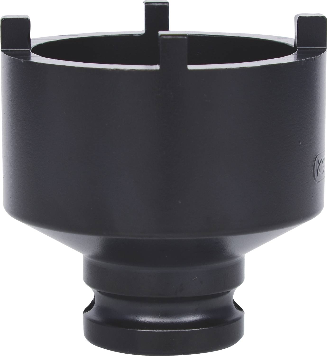 Czarny cylindryczny adapter z tworzywa sztucznego, prawdopodobnie przeznaczony do elementów łączących lub zastosowań technicznych.