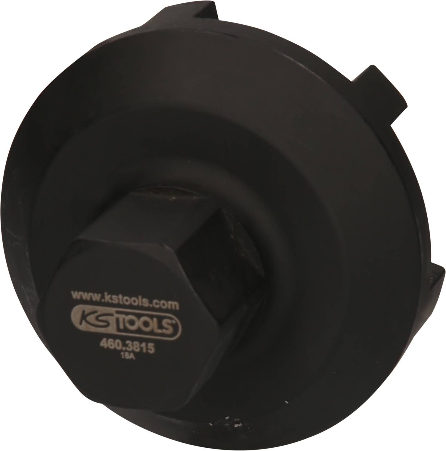 Czarny adapter klucza z napisem 'KS TOOLS 460.3815 18A', przeznaczony do specjalistycznych zastosowań narzędziowych.