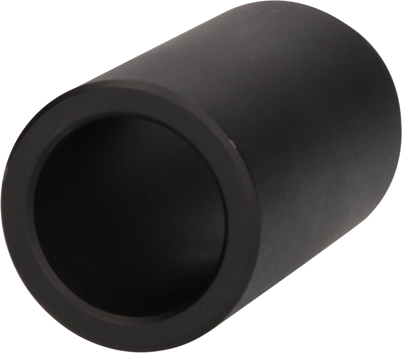 Czarny cylindryczny adapter, prawdopodobnie wykonany z tworzywa sztucznego lub metalu, o pustym wnętrzu. Odpowiedni do zastosowań technicznych.