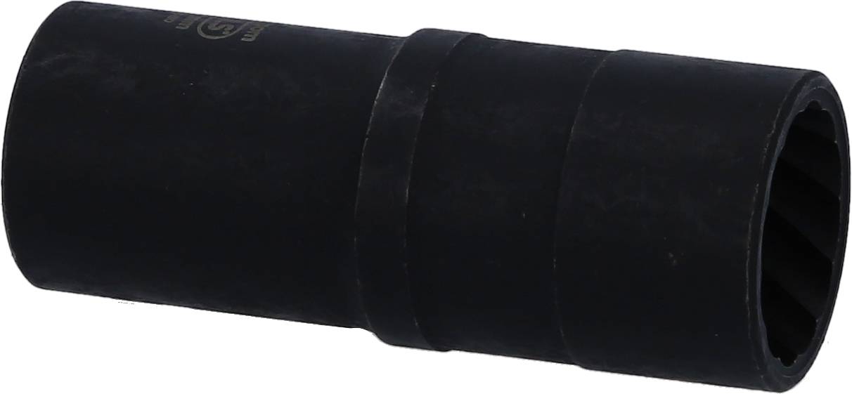 Czarny metalowy cylinder z karbowanym końcem, prawdopodobnie nasadka do dokręcania lub odkręcania śrub.