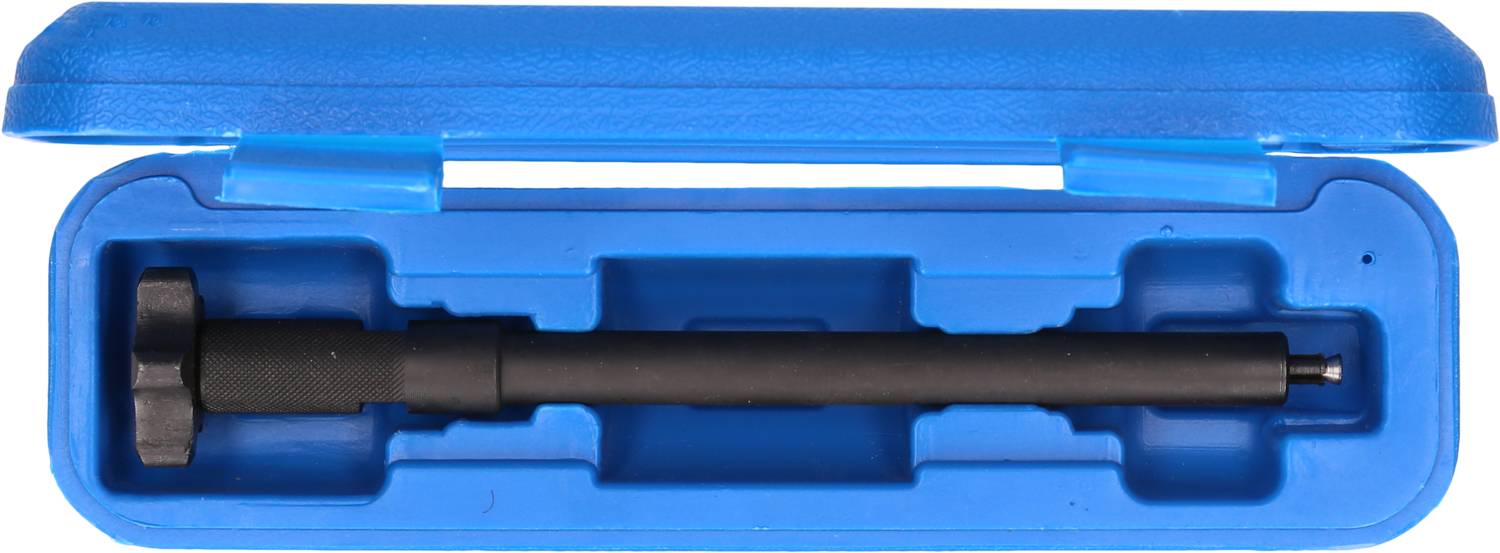 Czarny metalowy długopis w niebieskim plastikowym opakowaniu, prawdopodobnie narzędzie, które jest pewnie trzymane w dokładnie dopasowanej formie.