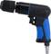 Czarna i niebieska wiertarka pneumatyczna z ergonomicznym uchwytem, szybkozaciskowym uchwytem wiertarskim i przełącznikiem zmiany kierunku obrotów.